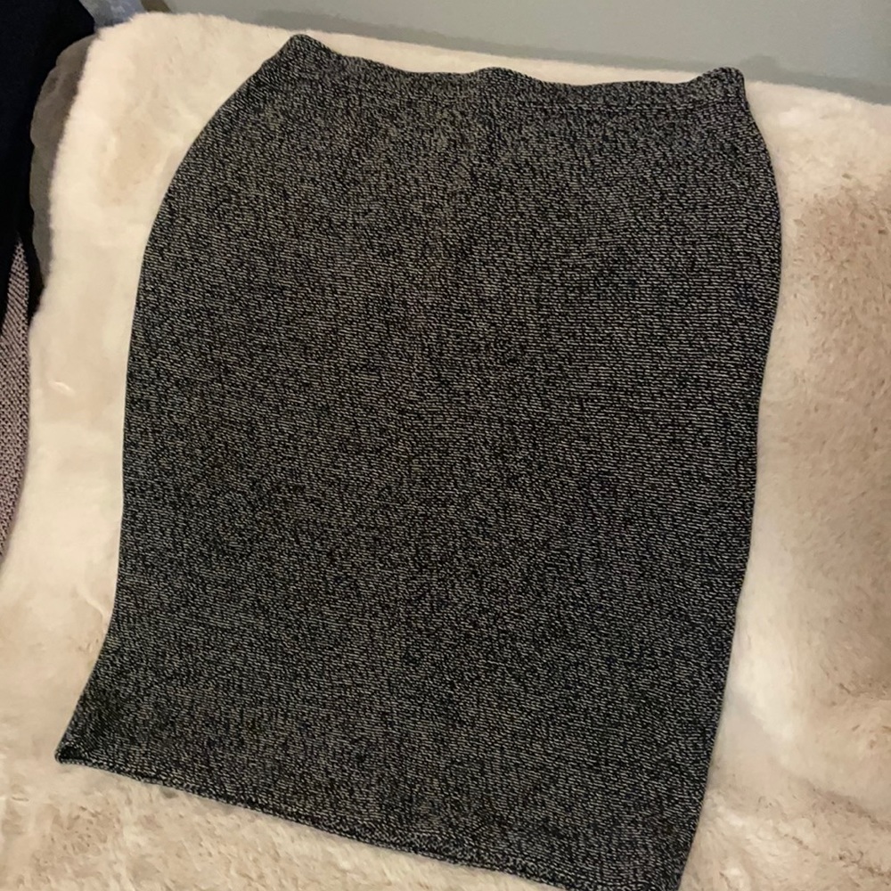 St. John Santana Knit Skirt